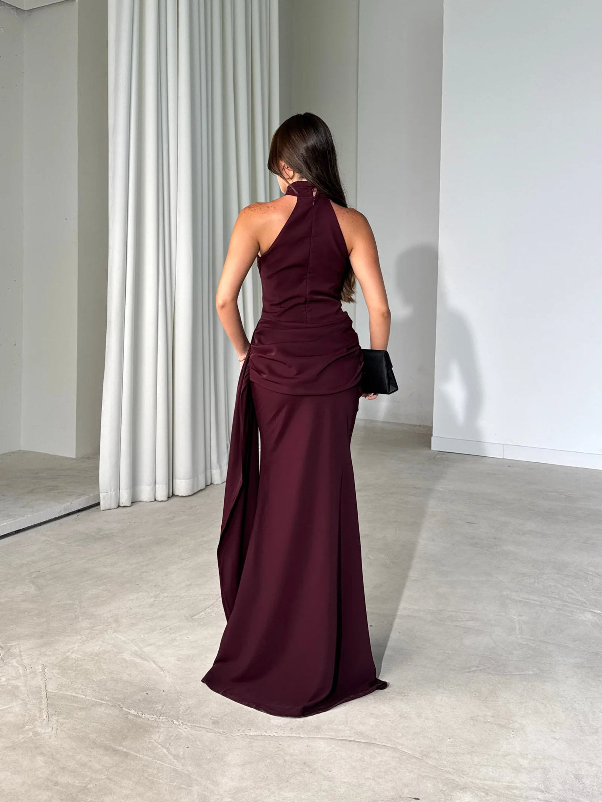 Mila burgundy dress